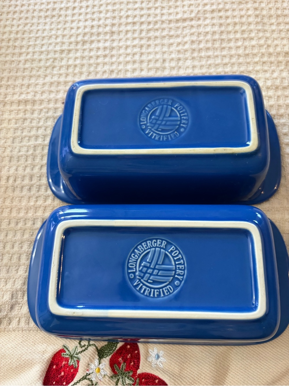 Longaberger Blue Ceramic Loaf Pans Set of 2 - Picture 6 of 7